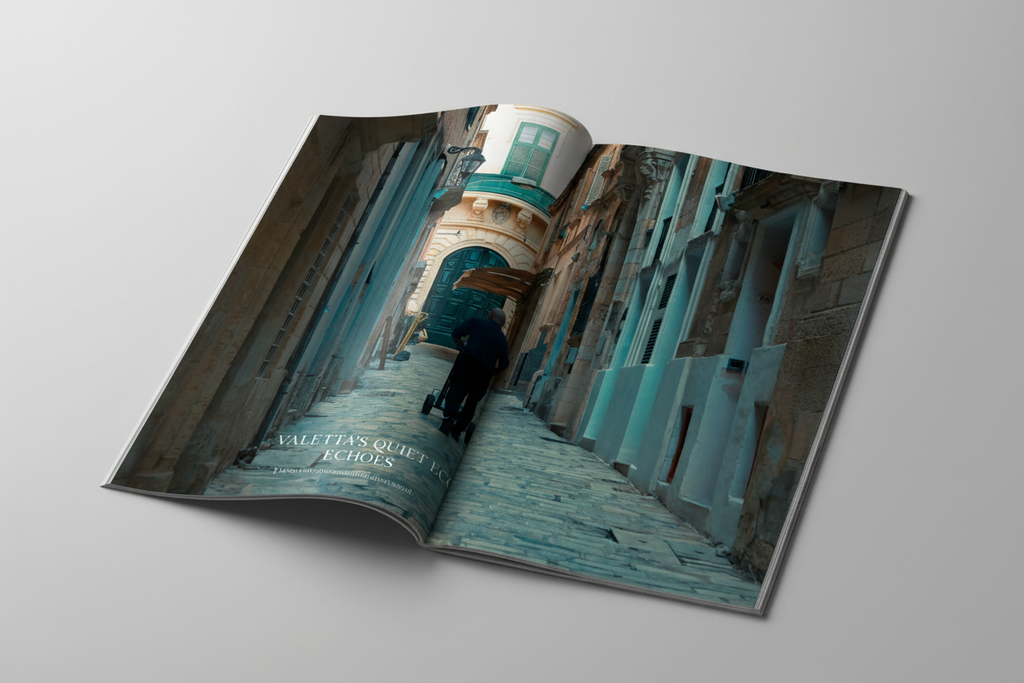 Magazine Mockup